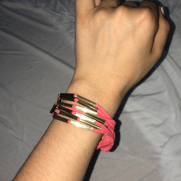 Pink and Gold Button on Bracelet - Picture 3 of 3